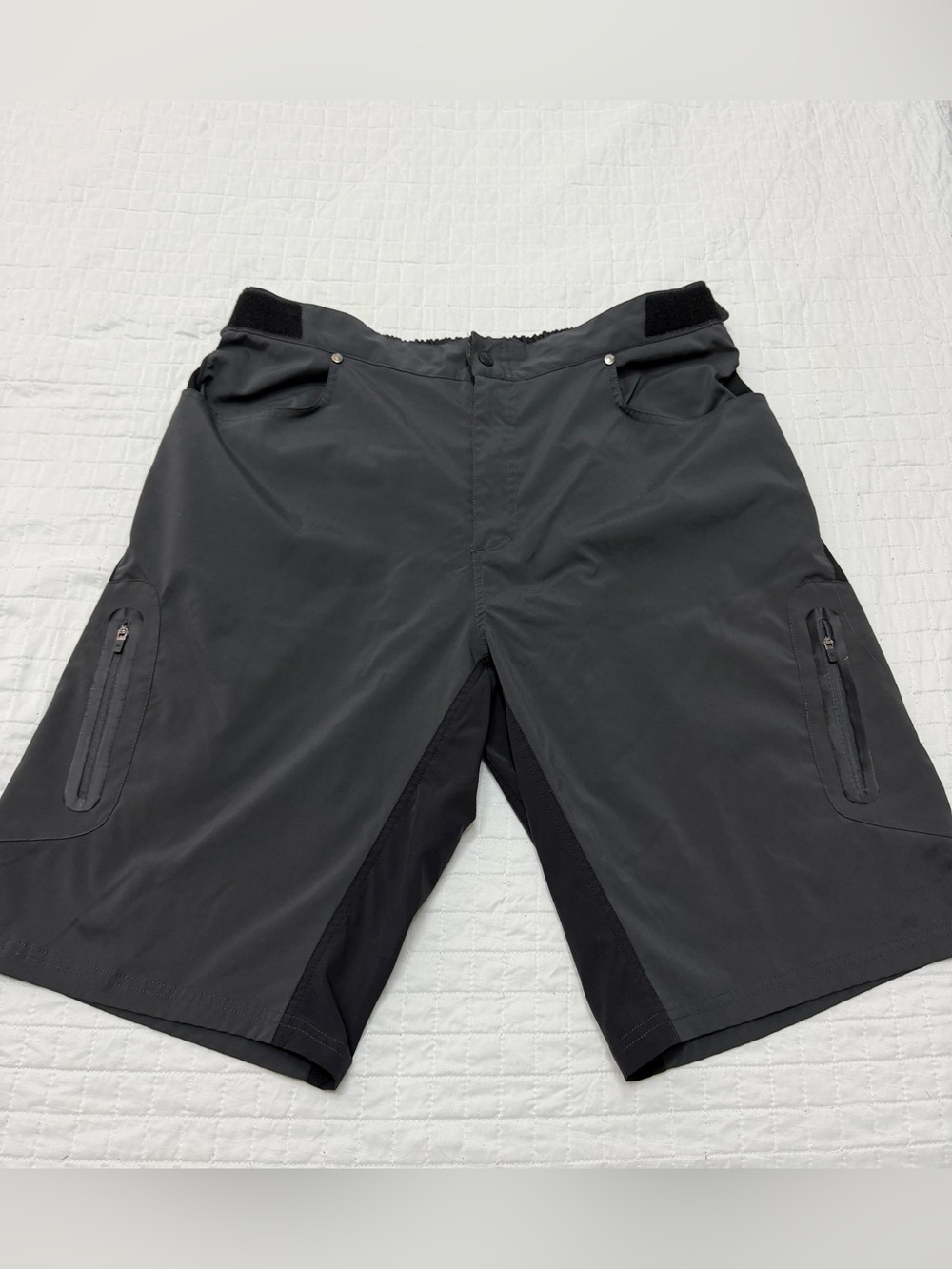 ZOIC Ether MTB Cycling Shorts XXL Gray Adjustable Waist